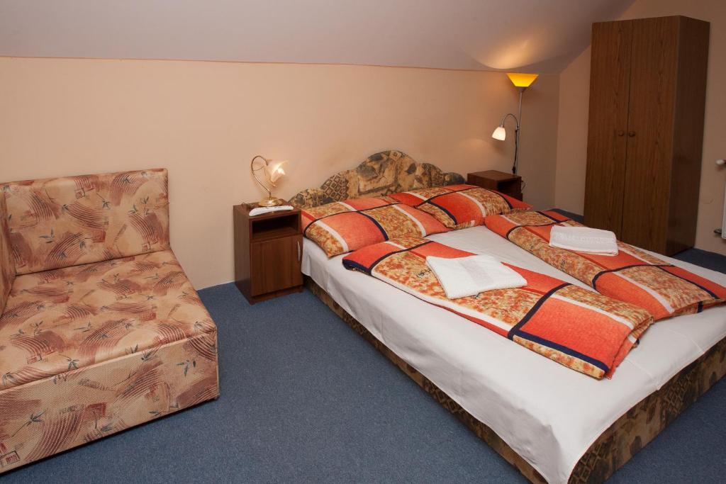 Paratlan Apartmanhaz Szilvásvárad Kamer foto